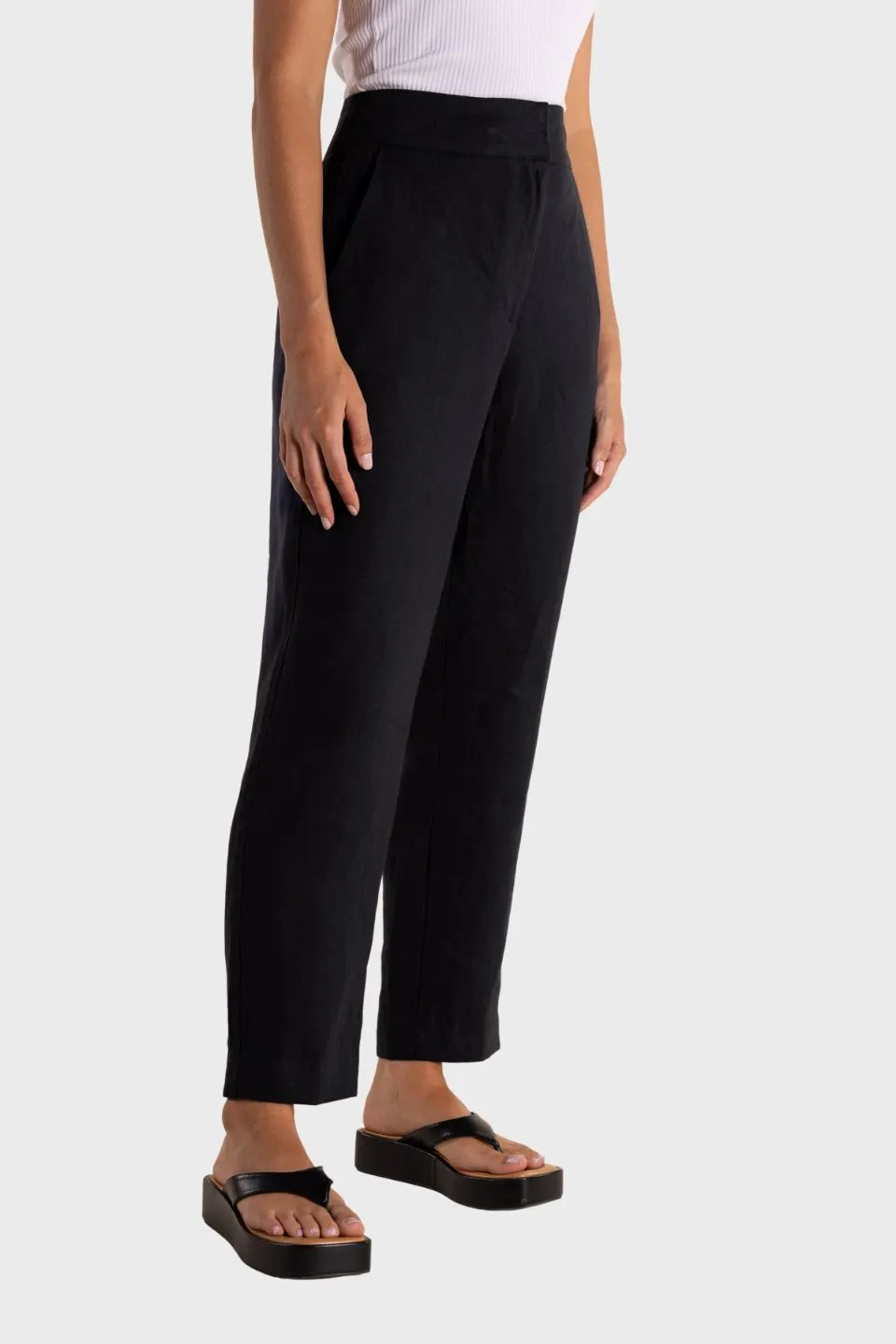 7/8 Linen Blend Pant