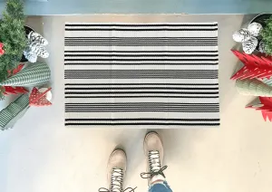 Black and White Striped Accent Rug, 2X3
