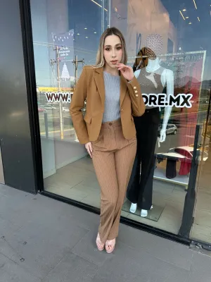 Blazer solapa con botn en contraste