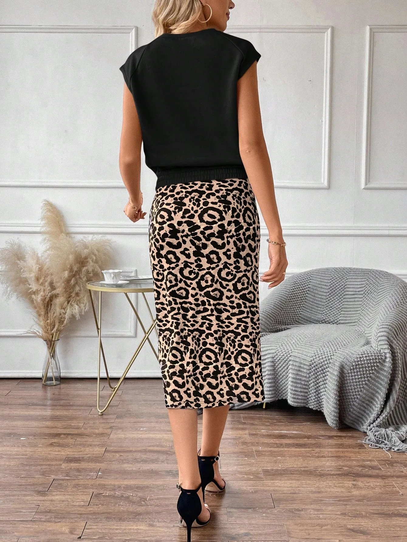 LUNE Leopard Print Top & Drawstring Waist Skirt