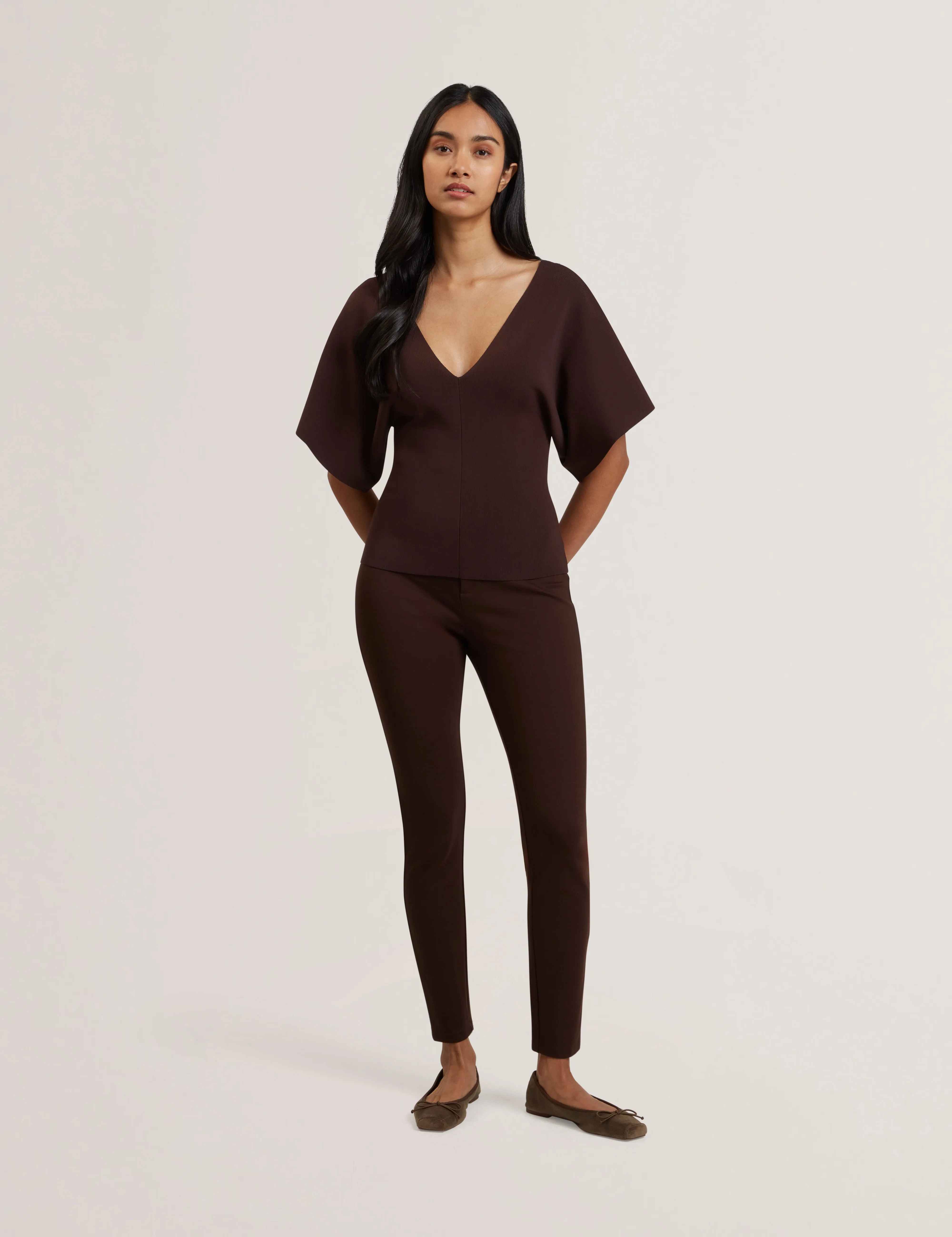 Reginah V-Neck Knitted Top Dk-Brown