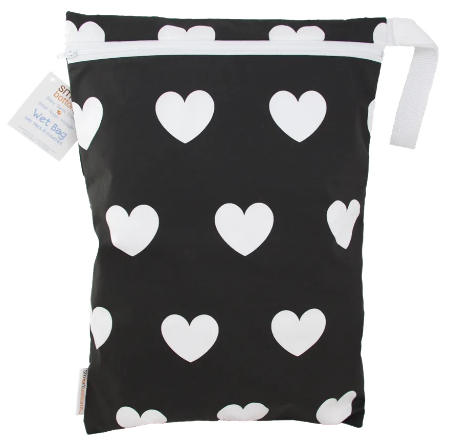 Smart Bottoms On the Go Wet Bags - White Hearts on Black II [Oceano Kidz Exclusive]