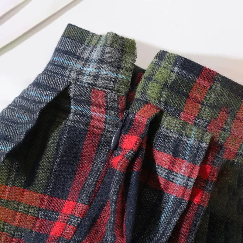 Tartan Print Pleated Skirt