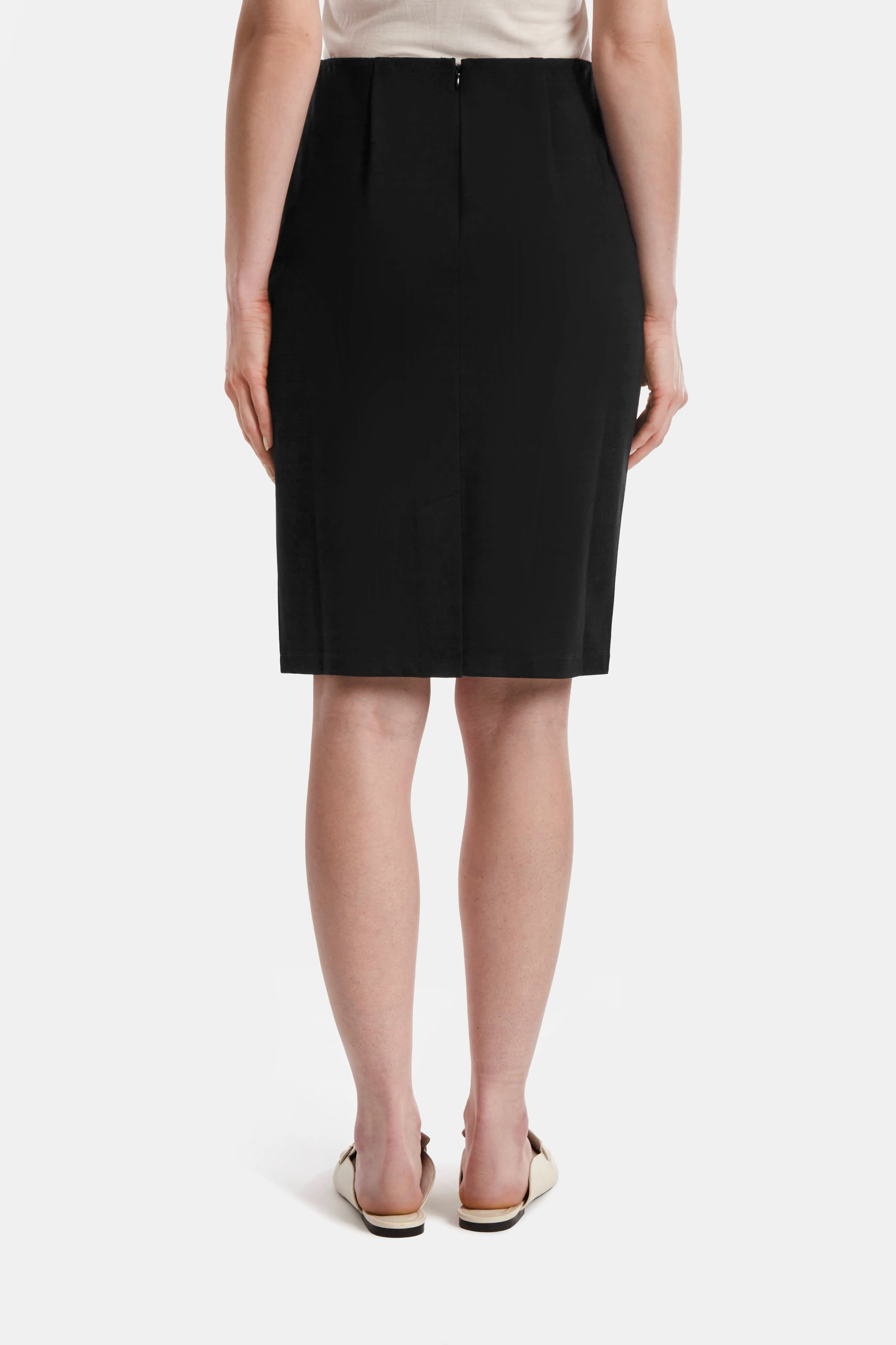 THE TOWN SKIRT