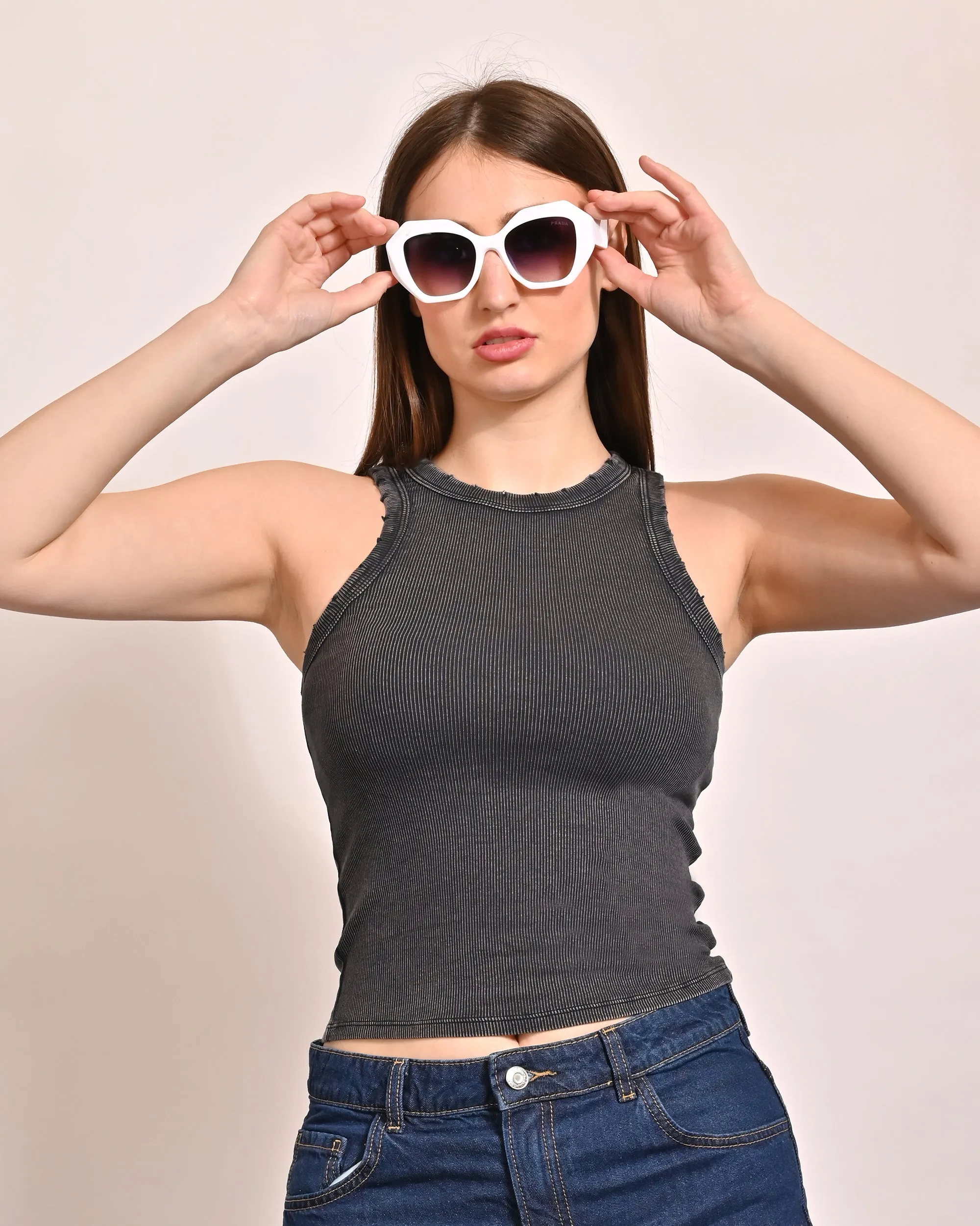 Women Grey & White Sleeveless Crew