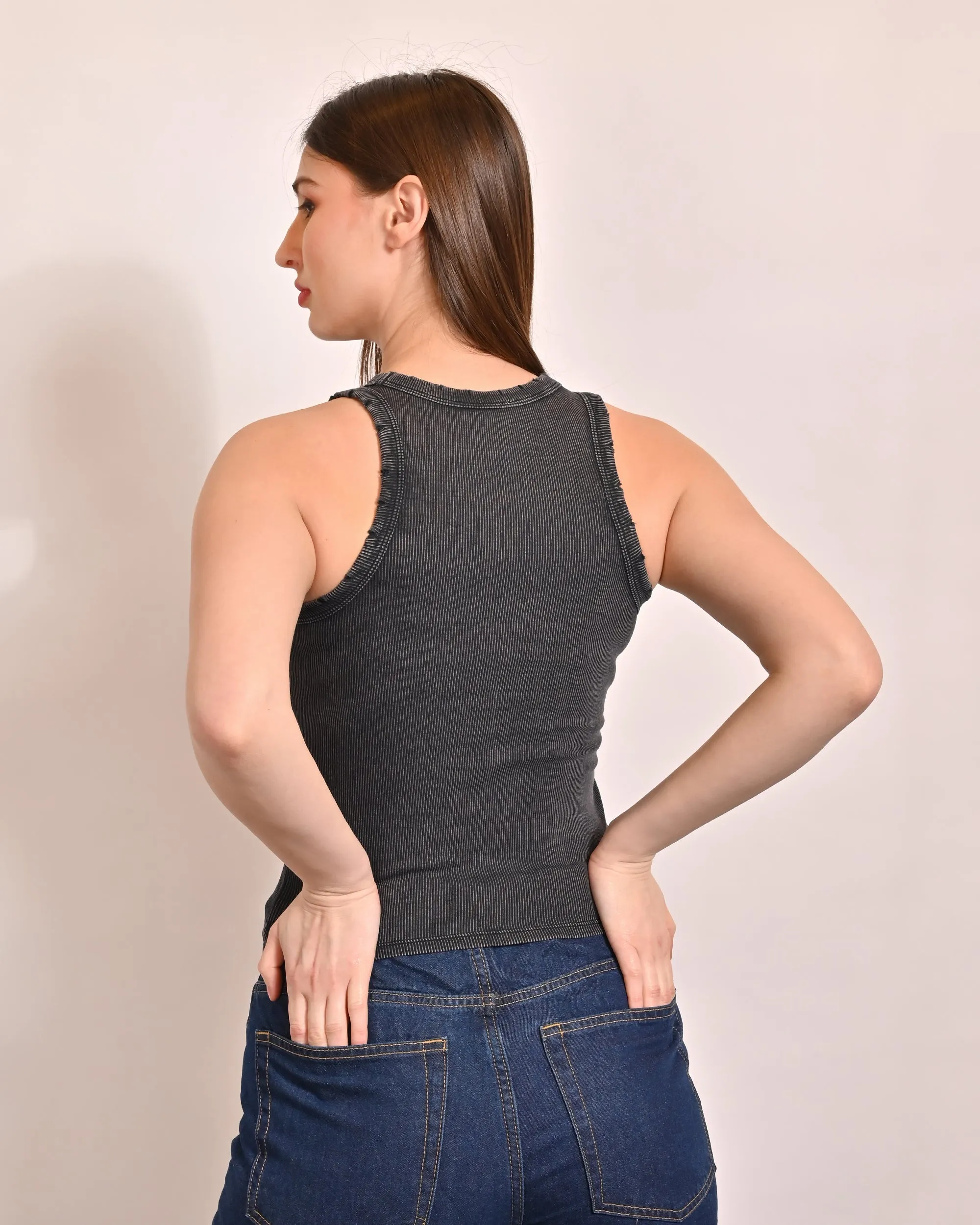 Women Grey & White Sleeveless Crew